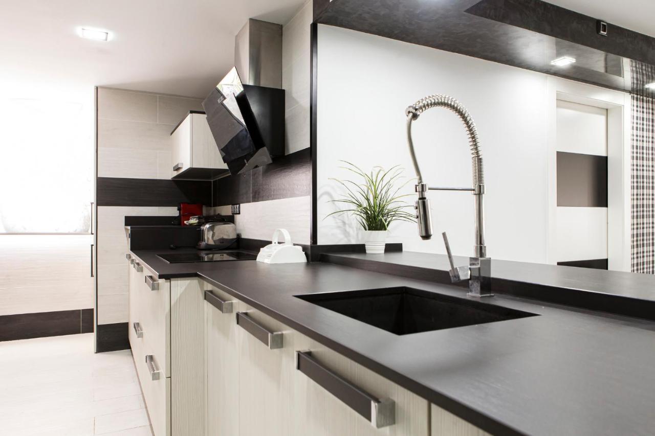 Apartamento Torremolinos Benyamina Apartment Bagian luar foto